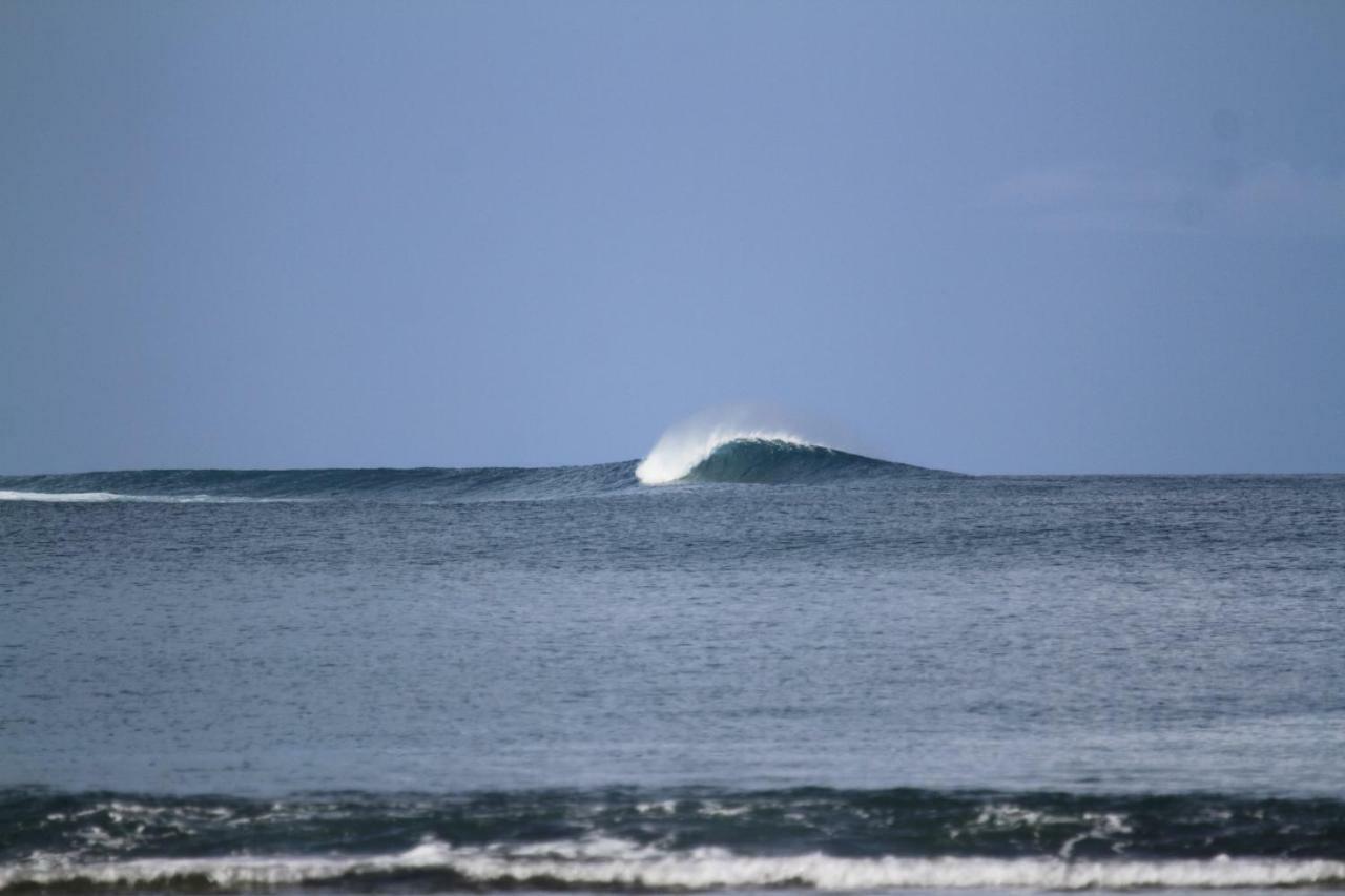 מלון Hilibotodane Oseda Nias Surf House מראה חיצוני תמונה