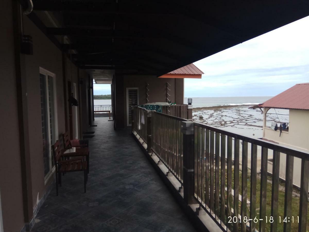 מלון Hilibotodane Oseda Nias Surf House מראה חיצוני תמונה