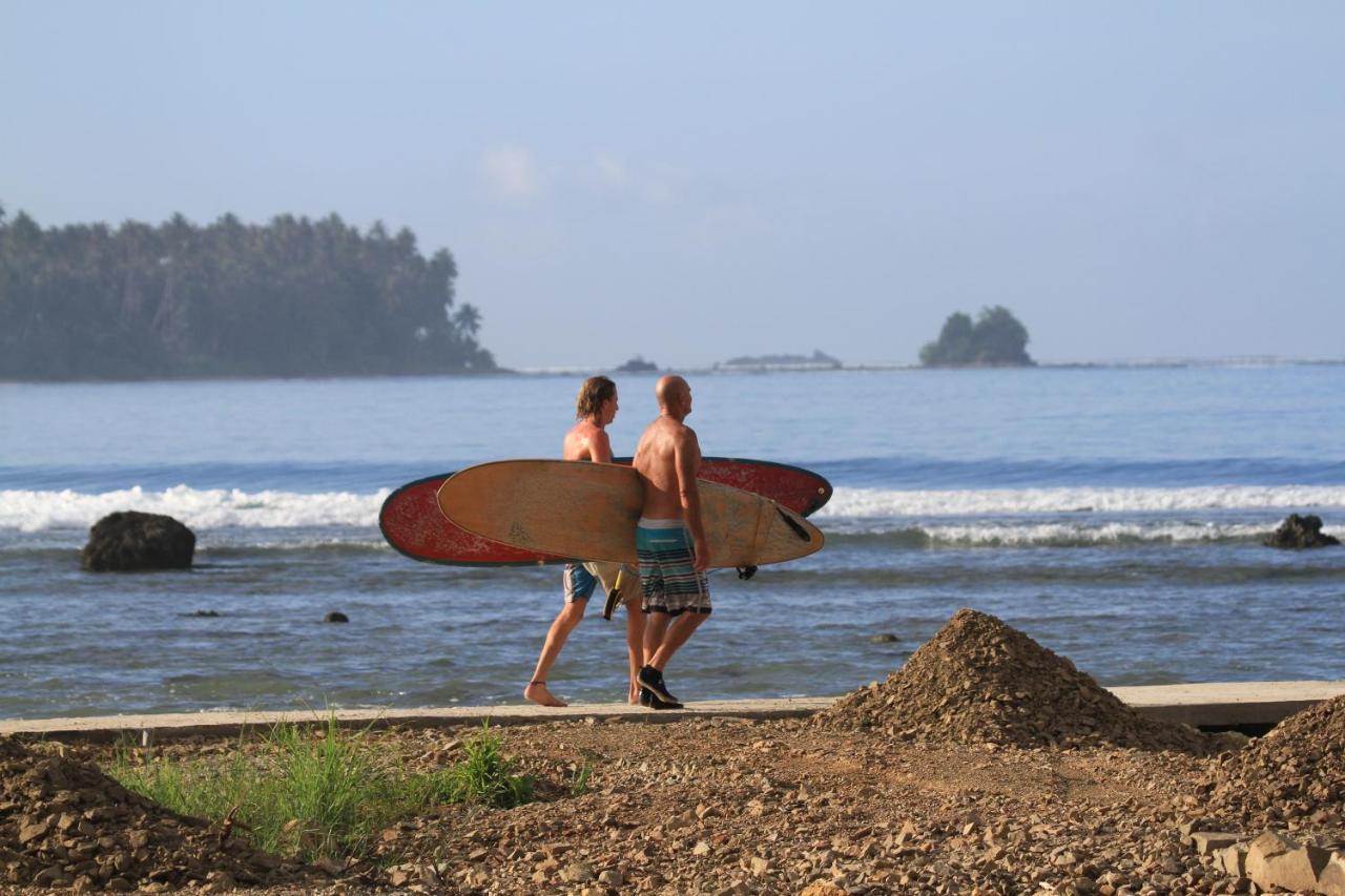 מלון Hilibotodane Oseda Nias Surf House מראה חיצוני תמונה